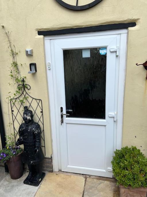 The Hanging Gate Coach House Telford Exterior foto